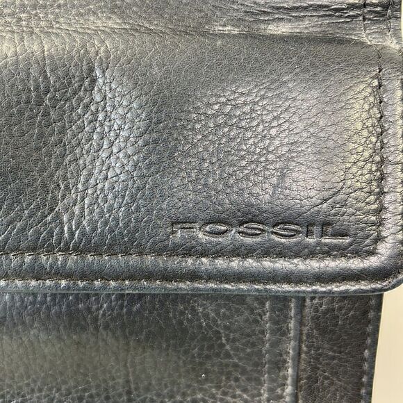 Retro Fossil Leather Bag Black - Picture 8 of 9